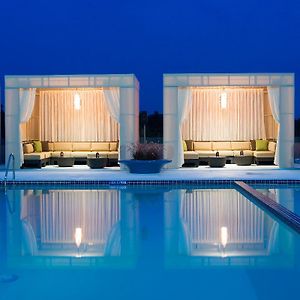 Hotel Indigo Boston - Newton Riverside